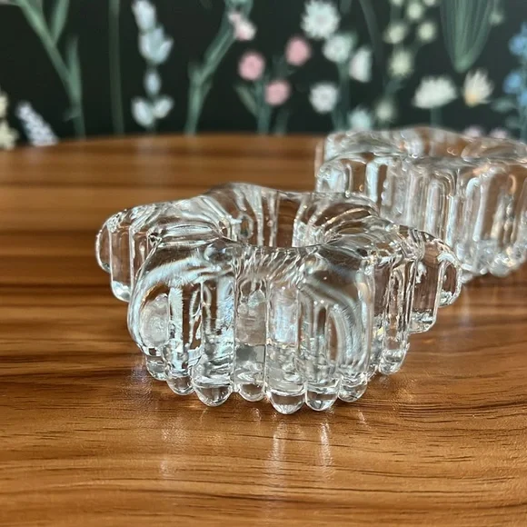 Set of 2 STAR/ SNOWFLAKE TAPER CANDLE HOLDERS. Bubbly glass Mystical ✨ Celestial - Picture 4 of 6